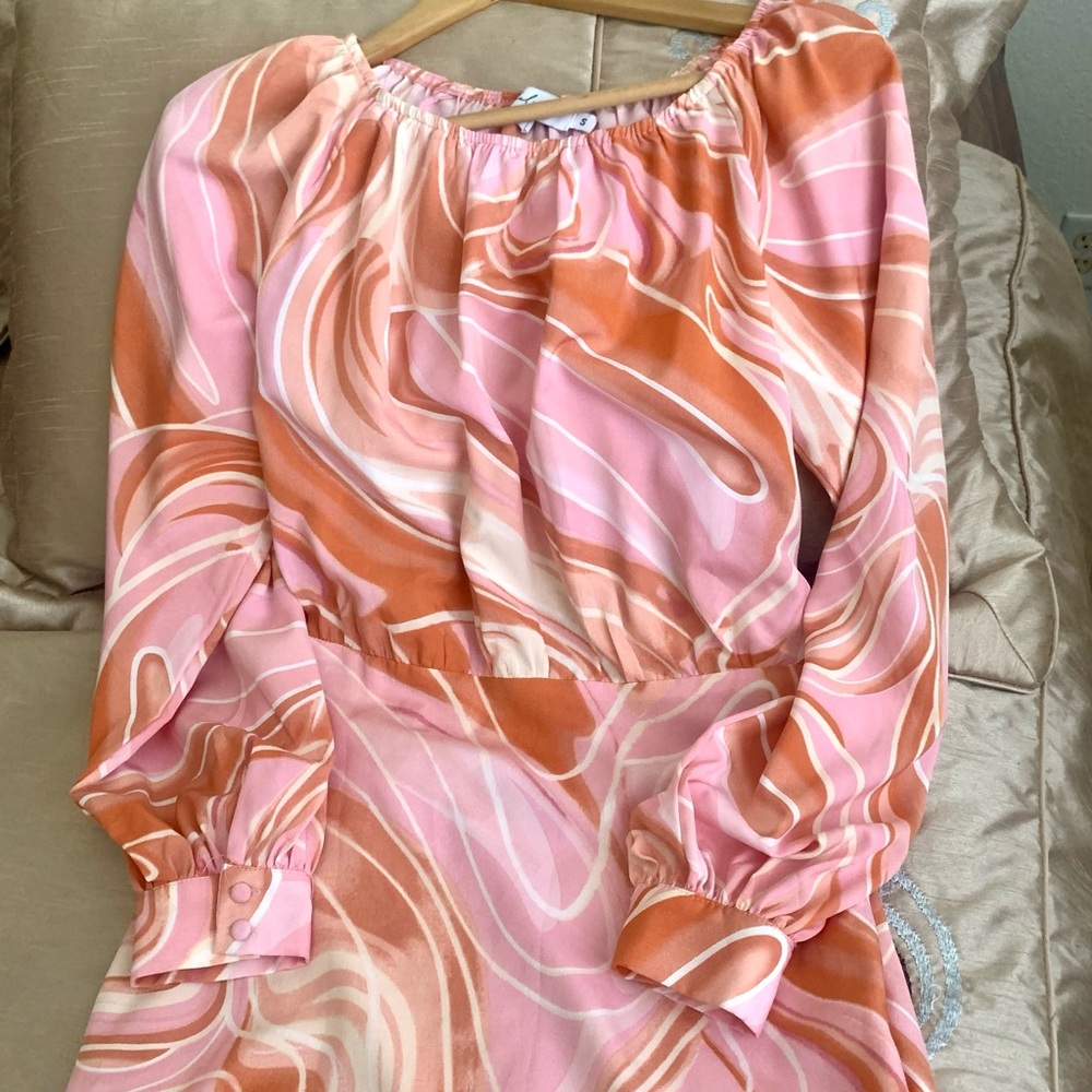 Petal & Pup Mila pink Swirl Midi Dress - Picture 3 of 11